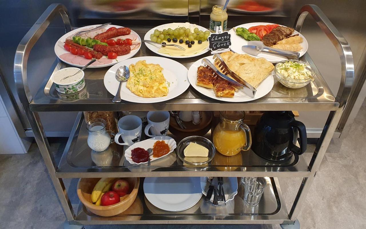 Ruhige Gästesuite mit Frühstück Rhauderfehn Exterior foto
